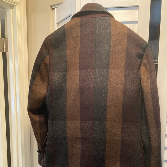 ❤️ Posh Party Feature Item🎈Boss Wool Pea Coat US 38R or mens Medium PRISTINE ❤️ - Picture 2 of 8